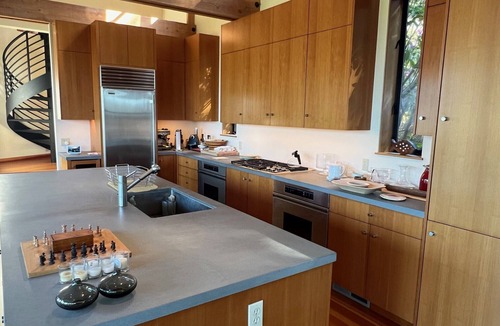 Sea Ranch House | Beautiful 2-bedroom 2-Bath House with Broad Views in Sea Ranch.
