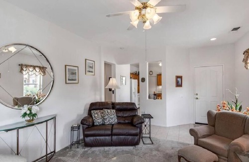 Desert Palms House | Beautiful 2 Br. Single family (83128) by Houzlet