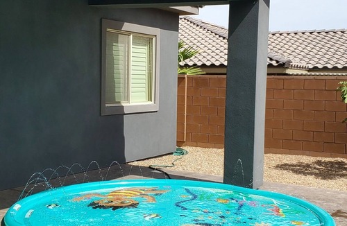 Mesquite House | Beautiful 3-bed professionally appointed golf sport & desert recreation getaway.