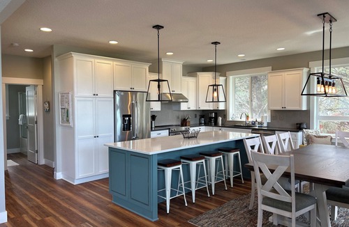 Rockaway Beach House | Beautiful 3 bedroom Nedonna beach home. Just one block from the beach