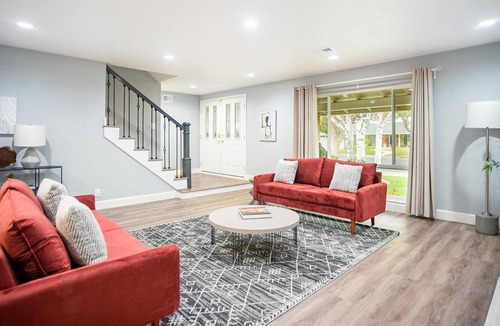 Lake Area House | Beautiful 4BR House in Newark