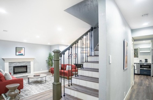Lake Area House | Beautiful 4BR House in Newark
