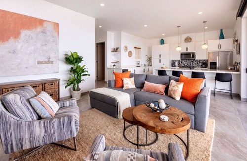 Cerritos Condo | Beautiful Boutique Residence by the Ocean's Edge