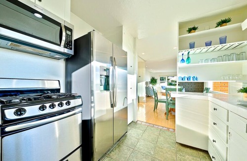 Cardiff-by-the-Sea Cottage | Beautiful charming beach cottage with amazing ocean views