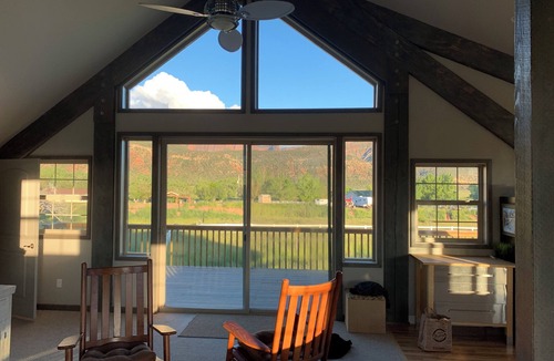 New Harmony House | Beautiful contemporary Loft House above barn. Fabulous views of Kolob Canyon.