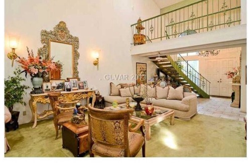Rancho Oakey House | Beautiful gated community 4 bedroom 4 bath home located close to the Strip