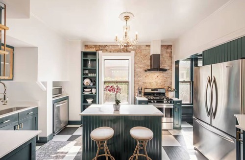 East Central House | Beautiful historic manor! 5 bed 5 baths! - 10 minutes from downtown SLC