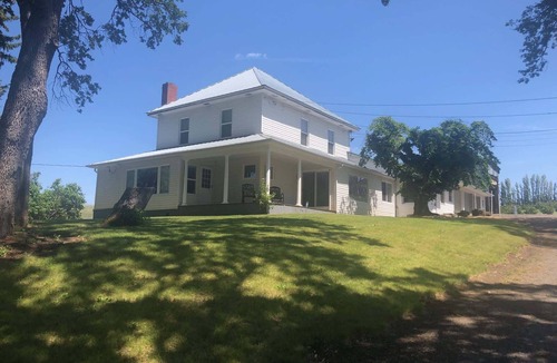 Mosier House | Beautiful historic family home on a Cherry Orchard, with patio, grill, and WiFi
