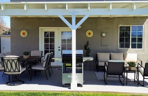 Simi Valley House | Beautiful Home in Downtown Simi Valley