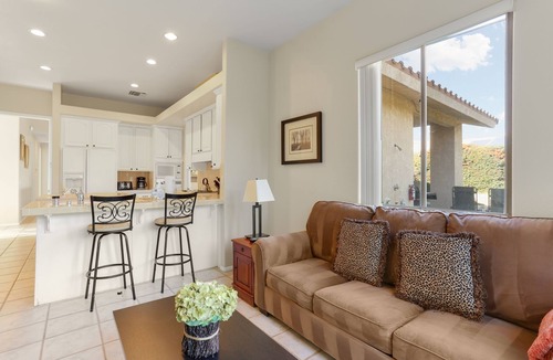 Palm Springs House | Beautiful Palm Springs Home - 3 Bed 3 Bath Home