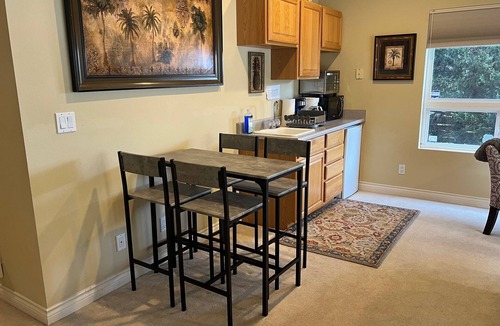 Fairmount Park House | Beautiful quiet apartment with gorgeous views