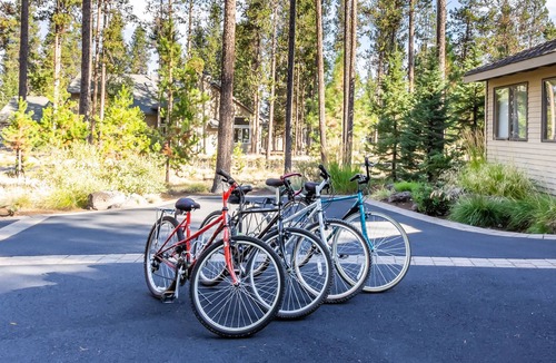 Sunriver House | Beautiful, single-level 3 bedroom in central Sunriver - FILB01