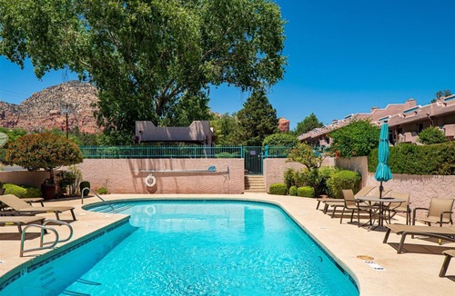 West Sedona House | Beautiful Updated Condo! Great Location! - Coffee Pot - S057