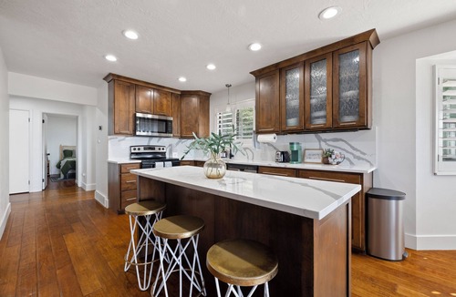 Lehi House | Beautiful View on Balcony Family Retreat
