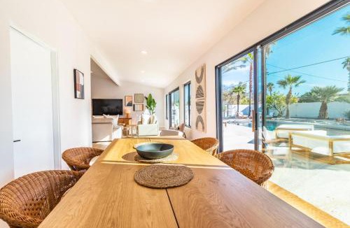 Palm Springs Villa | Beautiful villa with private pool