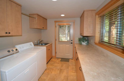 Black Butte Ranch House | Beautifully remodeled and centrally located BBR gem