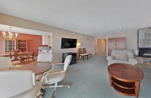 Lincoln Beach House | Bella Beach Beauty