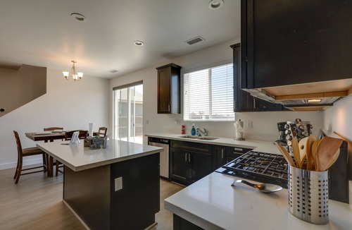 Flagstaff House | Bellemont Family Home w/Yard - Hike, Ski, Explore
