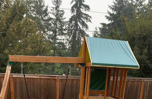 Northwest Bellevue House | Bellevue DownTown - Entire House sleeps 8