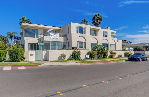 San Diego House | Best location in Coronado! Message for special short term and long term rates.