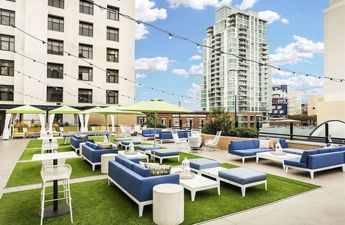 East Village Hotel | Best Place to Unwind! 4 Pet-Friendly Units! Rooftop Pool, Parking, Pets Allowed
