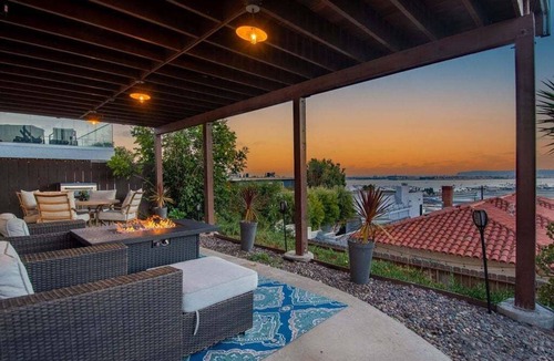 Middletown House | ♥ Best Value in SD! $1M Views; Great Location; Award Winner ♥