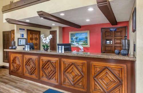 San Ysidro Hotel | Best Western Americana Inn