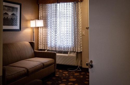 Coronado Hotel | Best Western Plus Suites Hotel Coronado Island