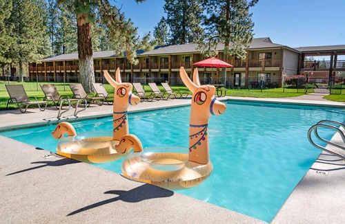 Sisters Hotel | Best Western Ponderosa Lodge