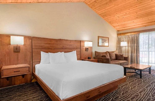 Sisters Hotel | Best Western Ponderosa Lodge