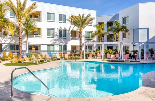 Midway District Apartment | Bevel: Comfortable 1-Bedroom Escape in San Diego with WiFi & AC