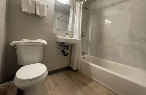 Lincoln Acres Hotel | Big 7 Motel Chula Vista I-5