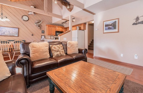 Majestic Pines Condo | Bigwood #90 Bldg. W