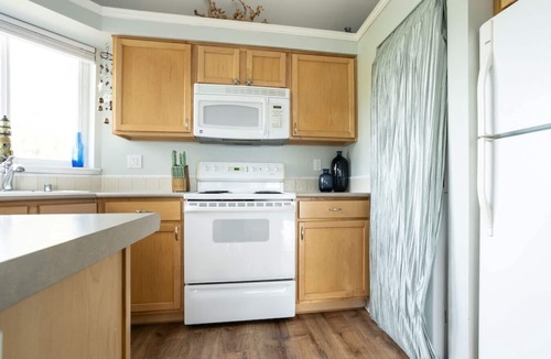Birch Bay Villa | Birch Bay at Its Best — Peaceful, Walkable, and Right on the Water