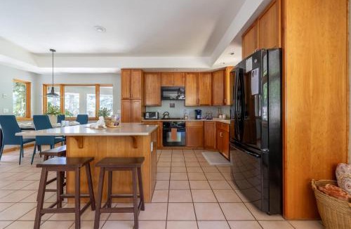 Shadow Mountain House | Birders, botanist and hikers’ oasis in FLG