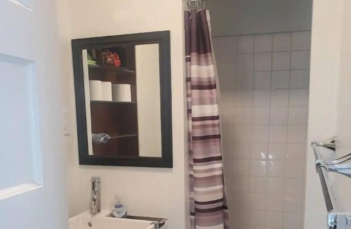 Bishop House | Bishop Creekside Rental