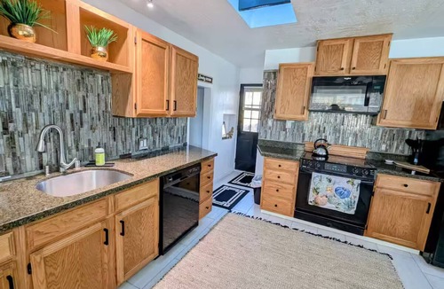 West University House | Blocks 2 MidtownCasinosUNR -24mi USA Pkwy/Google