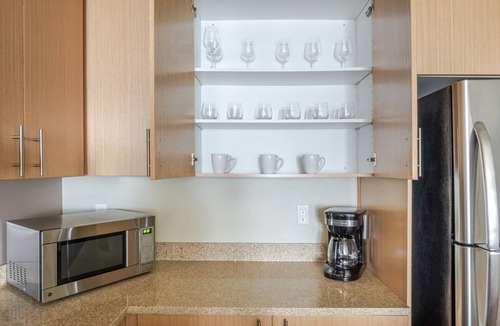 Downtown Apartment | Blueground | South Lake Union, view, nr Lake Union
