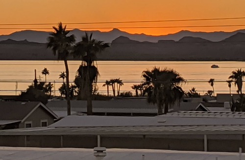 Lake Havasu City House | Boaters Vacation Home...Lakeside...Lakeview 68 foot covered storage for boat.
