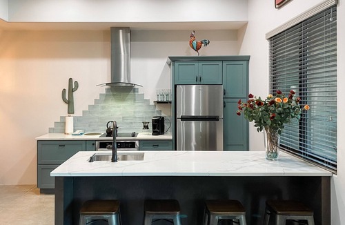 Cottonwood Condo | Bootlegger's Loft/Luxury 2 Bedroom, 2 Full Bathroom Condo