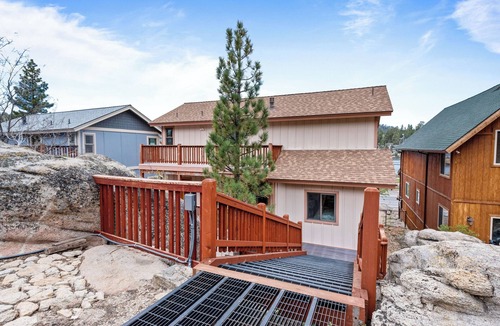 Boulder Bay Condo | Boulder Bay Chalet Lakefront