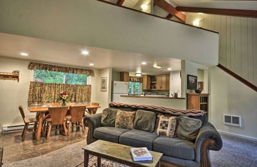 Brightwood House | Boulder Creek Chalet - a Creekside Family Retreat