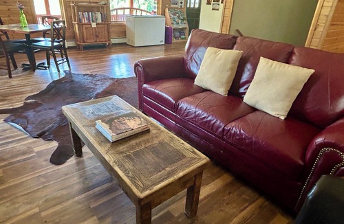 Hall RV Rental | Boulder Creek Lodge - Campsite