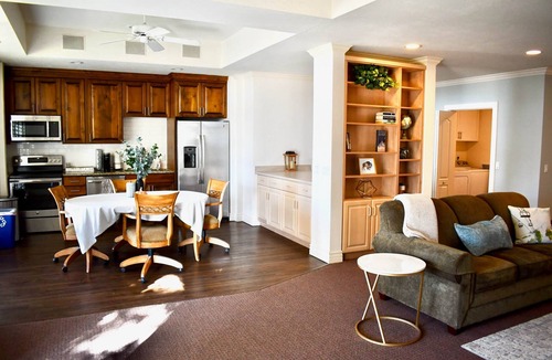 Bountiful House | Bountiful Heights Retreat | Views, Sleeps 6, Near SLC