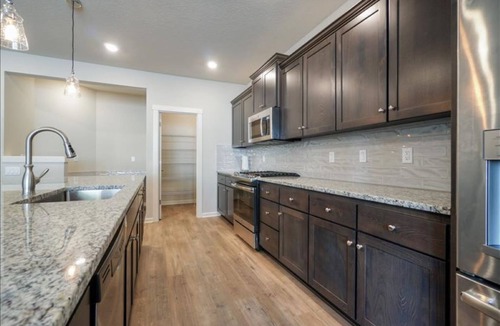 Tualatin House | Brand new 5 bedrooms home with convenient location