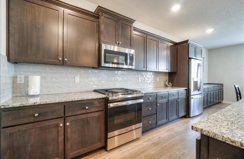 Tualatin House | Brand new 5 bedrooms home with convenient location