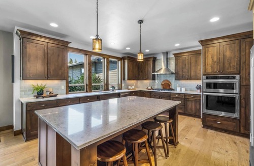 Alfalfa House | Brasada Ranch 4BR Retreat : Theater, Hot Tub, Fire Pit, Poker & Karaoke!