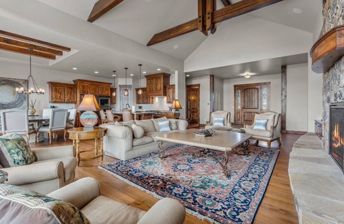 Powell Butte House | Brasada Ranch Escape | Luxury | Cascade Views