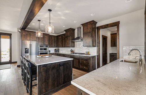 Powell Butte House | Brasada Ranch Panoramic Views - 4 Bdrm w/Hot Tub and Activity Lawn
