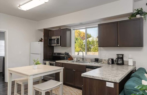 Centralia Apartment | Bright Boho Retreat | 2BR w/Natural Light & Cozy Vibes